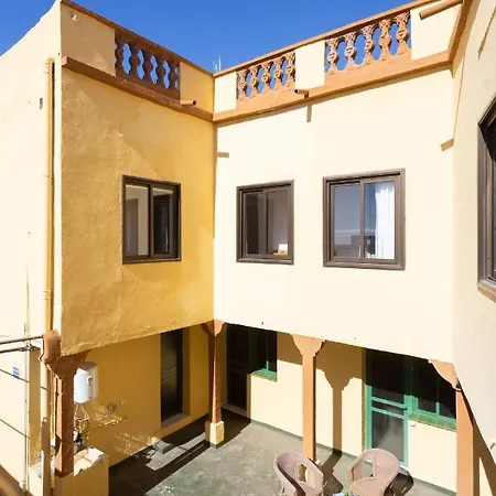 Home2book La Cruz De Arafo, Bbq & Terrace Holiday home
